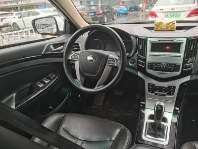 BYD E5 Details (4)